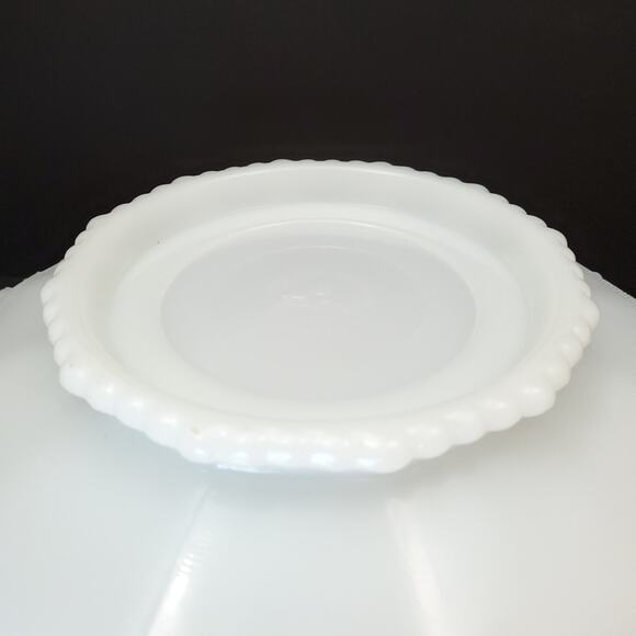 Vtg Anchor Hocking Fire King Milk Glass Centerpiece Grape Fruit Dish 10" - Picture 9 of 12